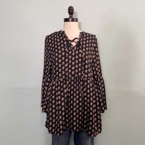 Sunday in Brooklyn Floral Ruffle Tunic Lace Up Top - Picture 1 of 5